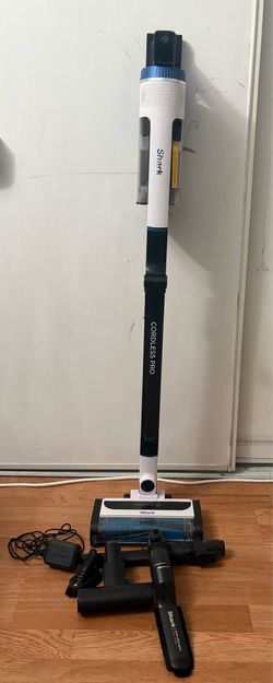 Shark cordless pro vacuum w/ clean sense IQ and odor neutralizer