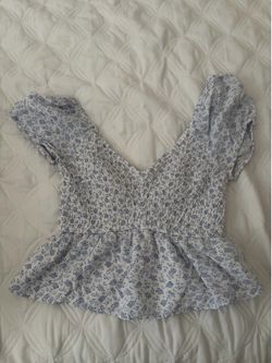 Hollister top size xs