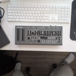 Roland Boutique SH-01A