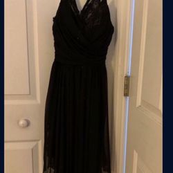 Size 1 like new use it ones $15 it cost me more them that it from JC Penney store 