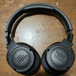 JBL tune760NC Headphones 