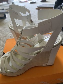 Liz Claiborne wedge sandals size 8