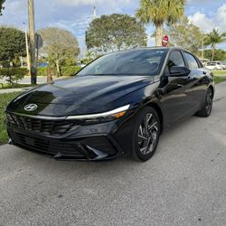 2024 HYUNDAI ELANTRA LIMITED 