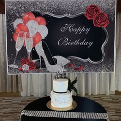 $25 Birthday banner ❤️