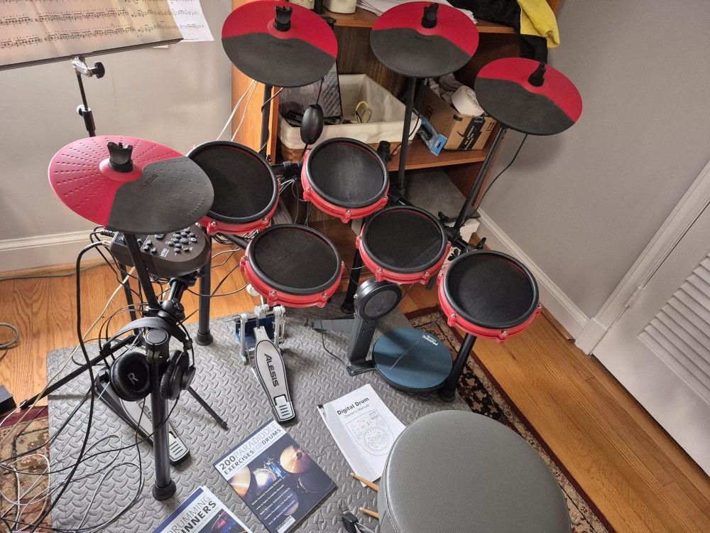 Alesis Nitro Mesh Drum Kit