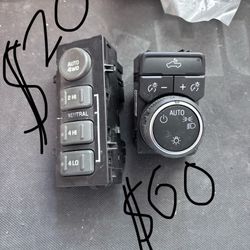 2000-2006/2019-2023 Chevy Buttons