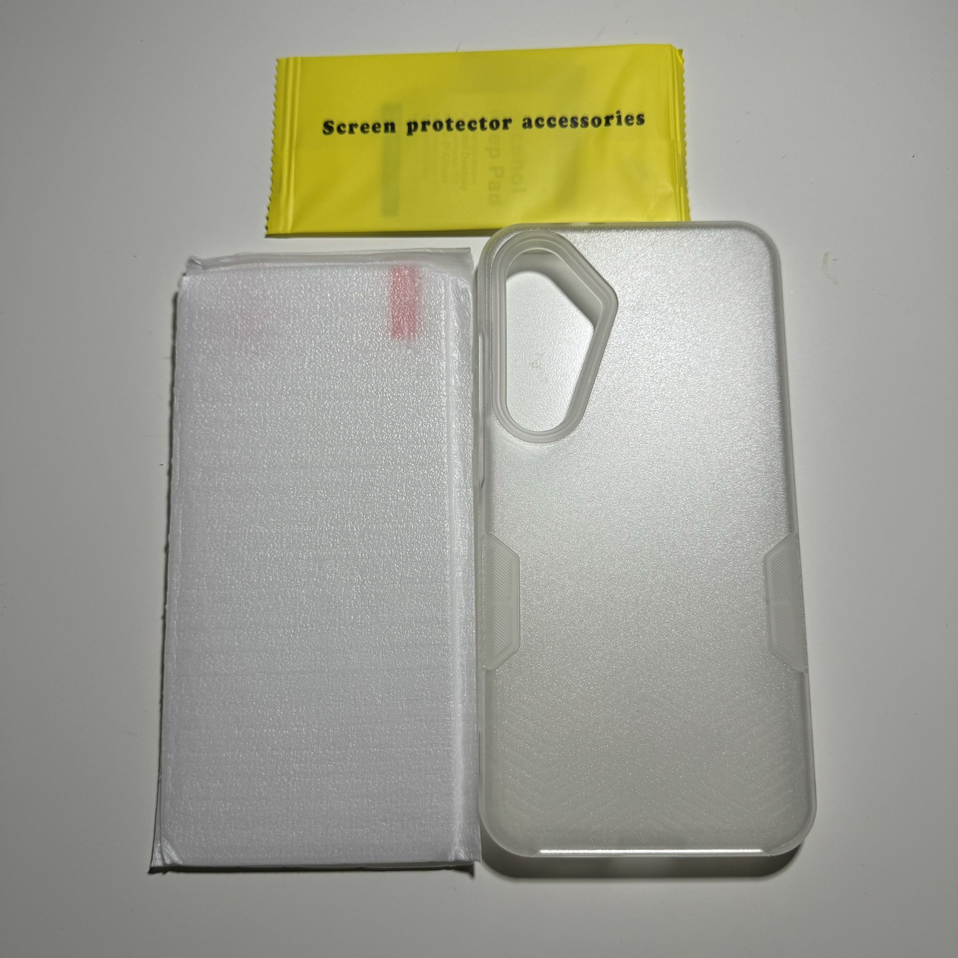 Samsung Galaxy S24 Plus Case And Screen Protector  ⬇️read ⬇️