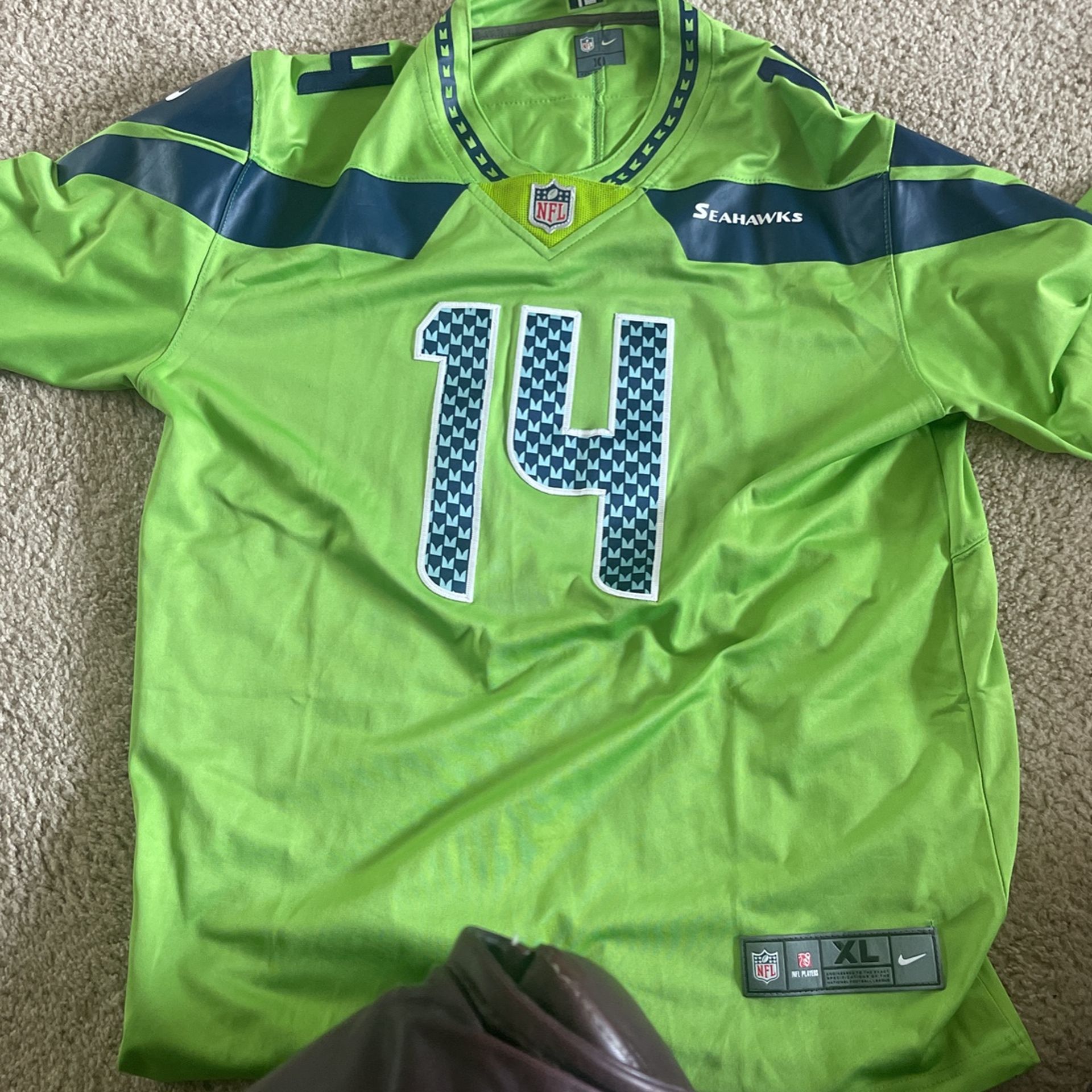 NFLPLAYERS SEAHAWKS DK METCALF JERSEY XL