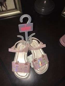 Cute sandals from Children’s place size 7