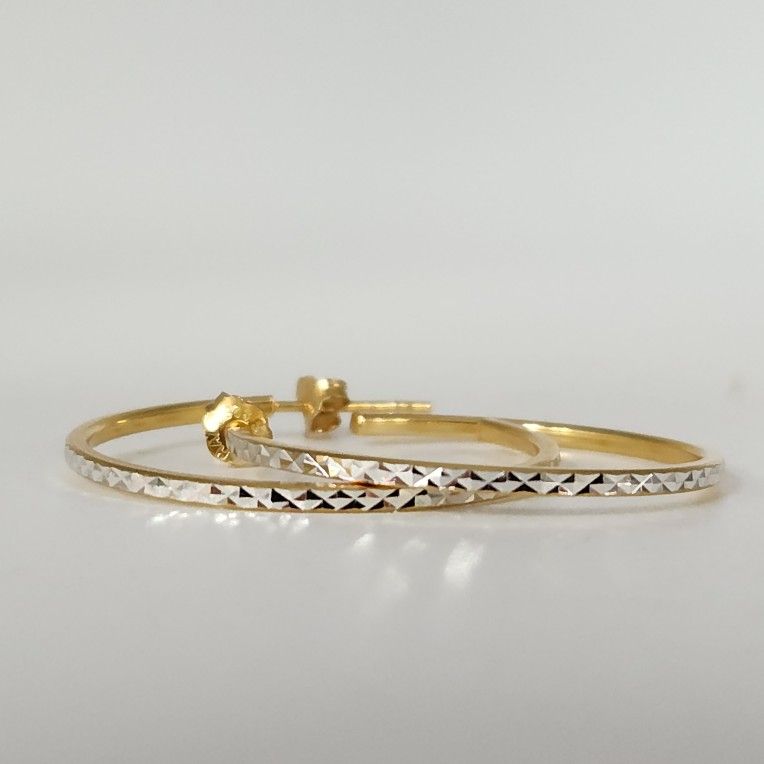 Elegant 925 Sterling Silver & Gold Tone Diamond Cut Hoop Earrings