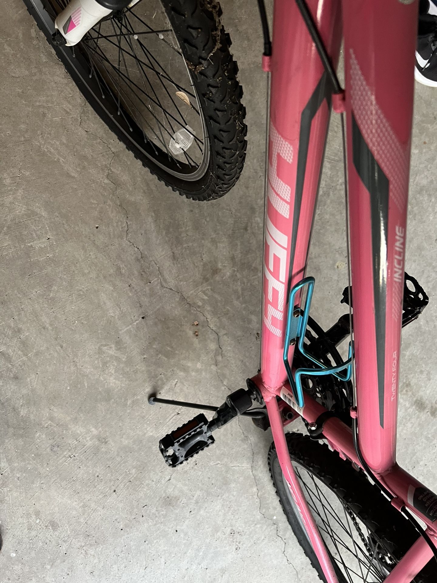 Huffy Bike 24 Inch Girls Bike