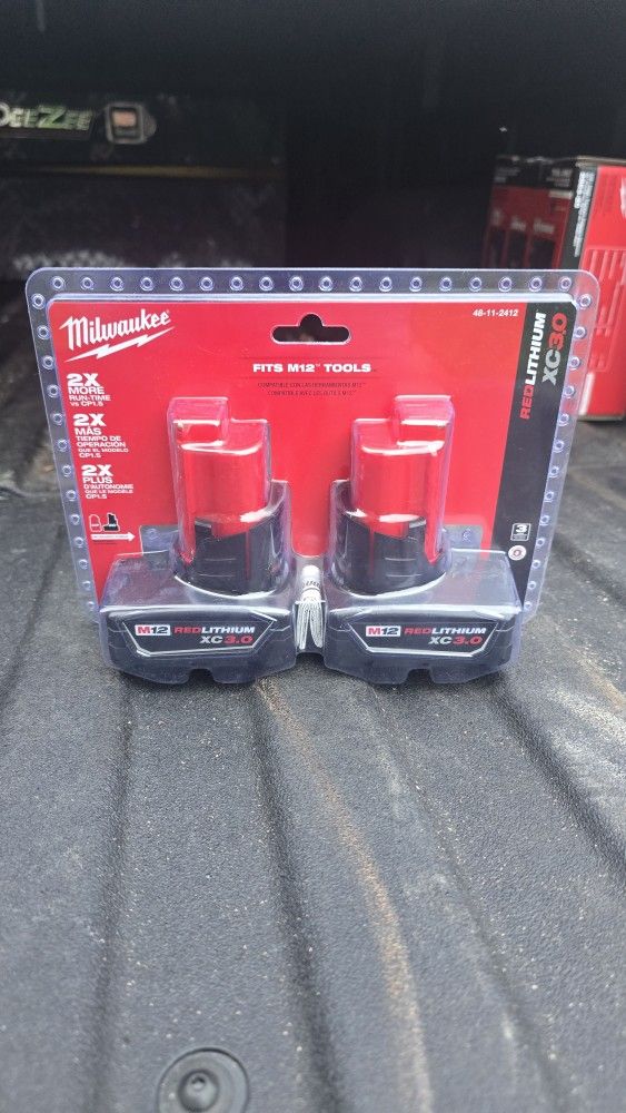 3.0 2 Pack M12 Batteries