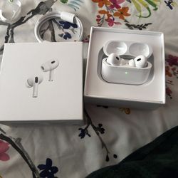 Apple AirPods