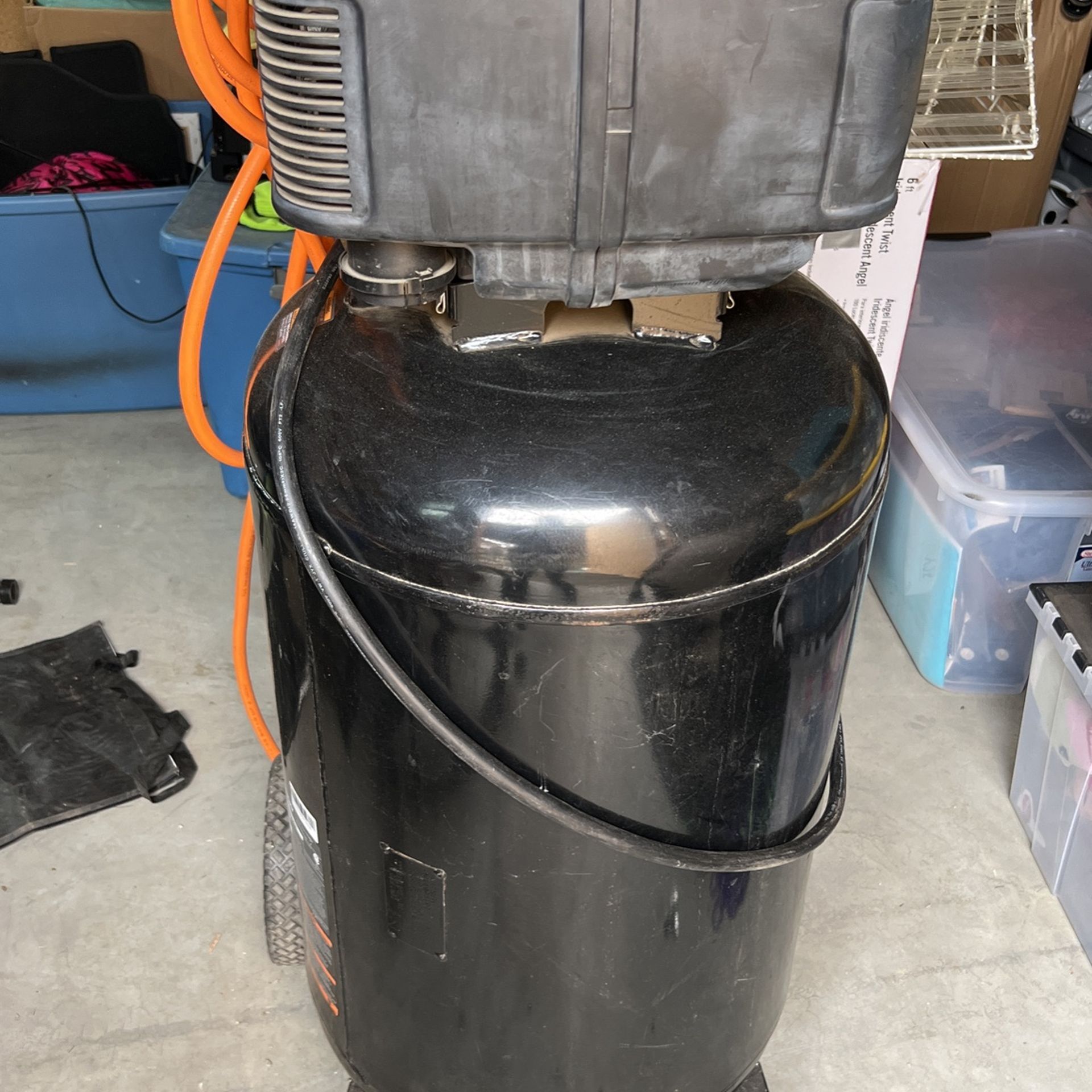 Husky 33 gal Air compressor for Sale in Montclair, CA OfferUp