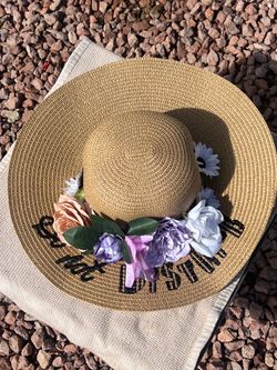 Custom Floral "Do Not Disturb" Wide Brim Sun Hat & Door Wreath fun farmhouse decor
