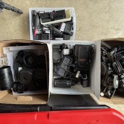 Photo Studio, lighting, Photo equipment, lots of tripods, lots of Photo gear!