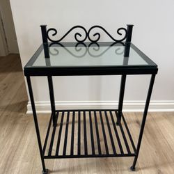 Black Metal Scroll Side Table