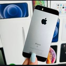 iPhone SE Unlocked With Warranty ☺️
