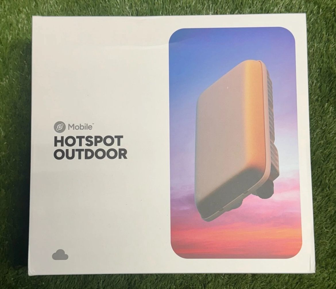Helium Mobile WiFi Outdoor New In box Sealed
