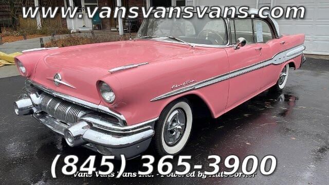 1957 Pontiac Chieftain