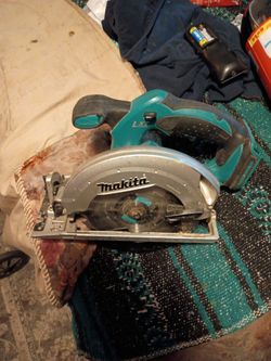 Makita saw