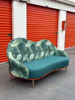 Nicole Crowder "Elaine" Curved Mid-Century Sofa – Tropical Green Banana Leaf & Teal