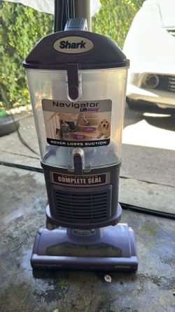 Shark cleaning machine very good condition as is