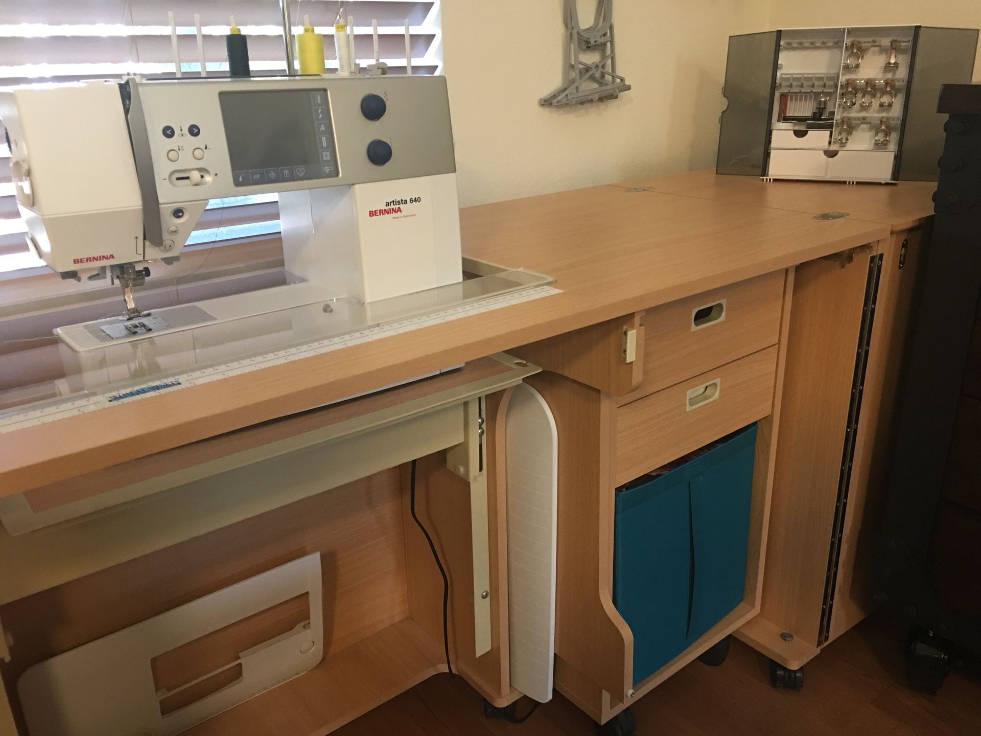 Koala Outback Sewing machine for Sale in Marysville, WA OfferUp