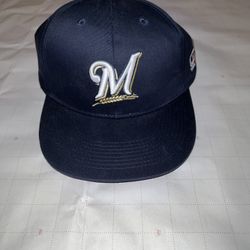 Milwaukee Brewers Baseball Hat