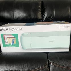 Cricut Explore 3 Bundle
