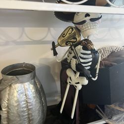 Halloween Items 