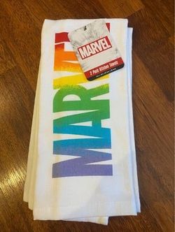 Brand New 2 Pack Kitchen Towels - Disney Marvel