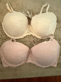 2 bras pink size 40 DD  15 por los 2