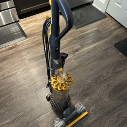 Dyson Multi Floor 2