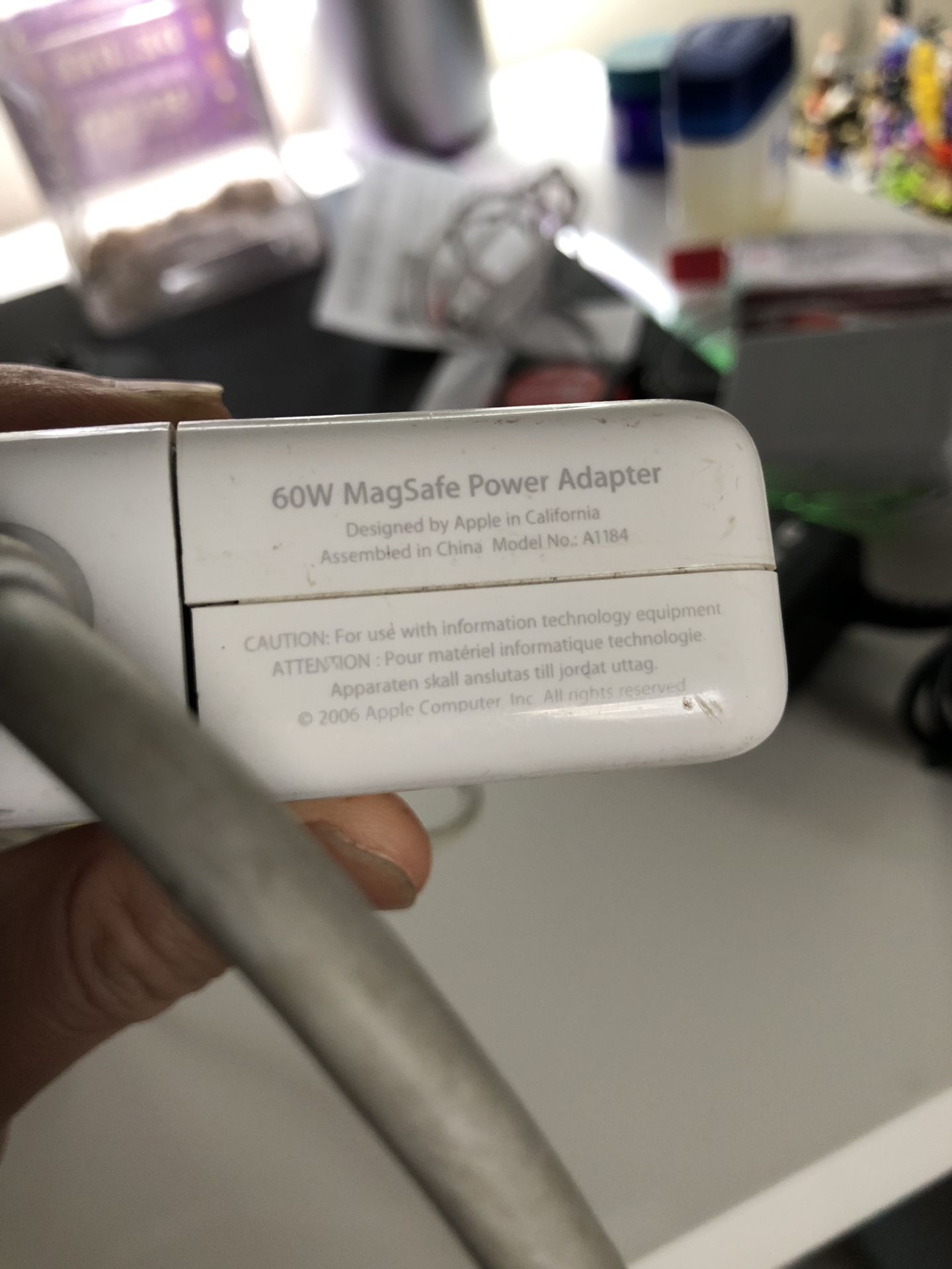 Apple 60W Magsafe Powder Adapter A1184