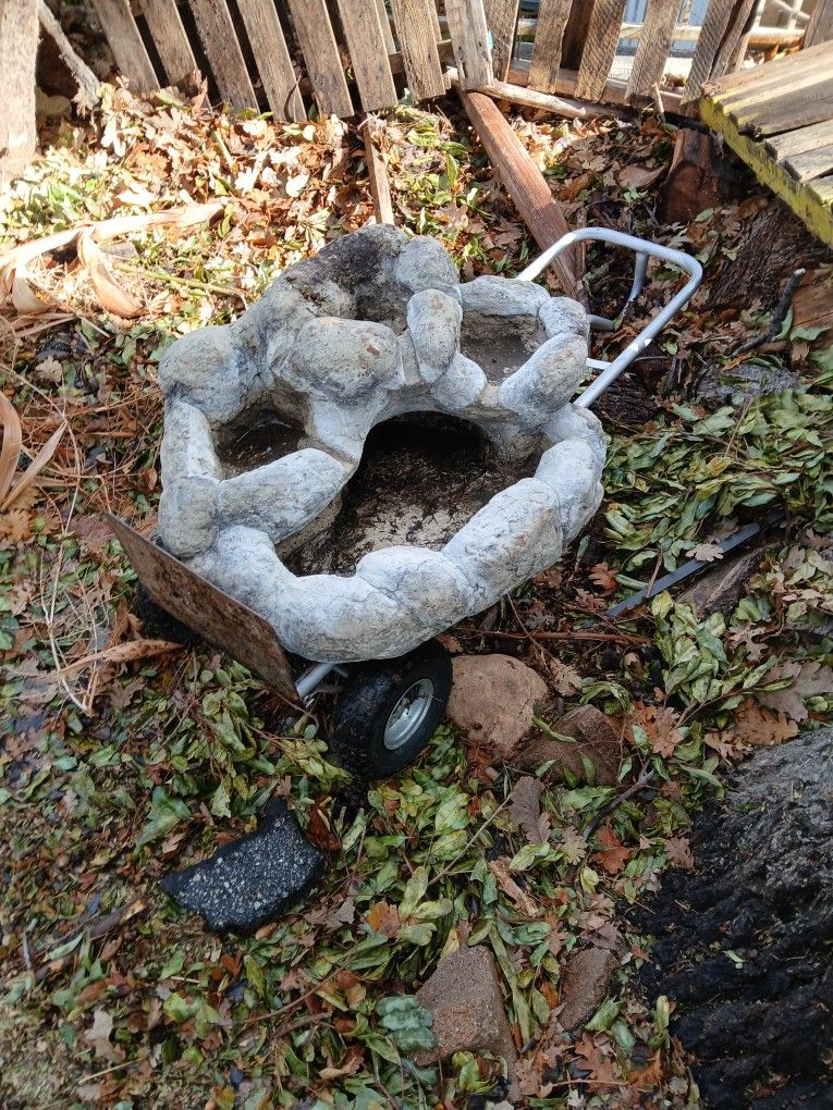 Hand made Cement Water Fountain H 16"W 36" X 2'