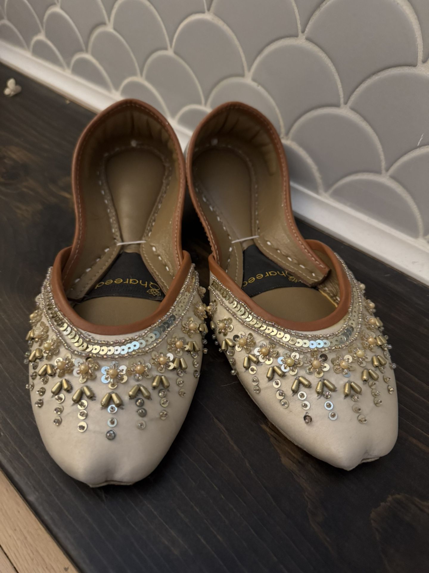 Ivory Beaded Bridal Flats Womens Khussa Indian Jutti Shoes Punjabi Jutti Beige Wedding Flats