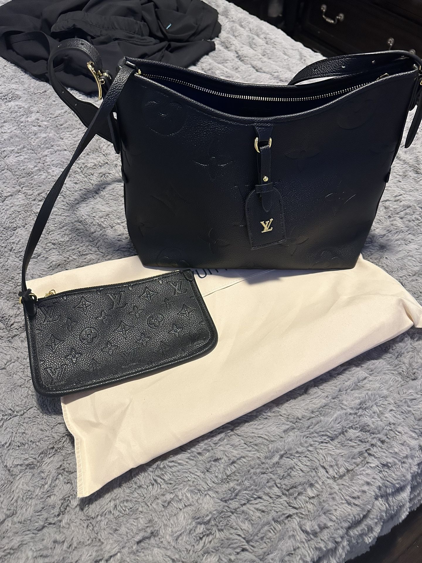 Handbag 