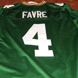 Selling My Brand New NFL Green Bay Jersey From Brett Favre