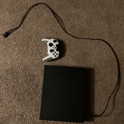 “Black” Xbox One X 1TB | Good Condition | 2 Controllers |