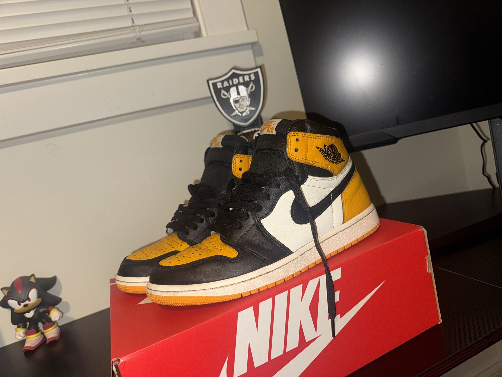 Jordan Retro 1 Taxi Size 8.5