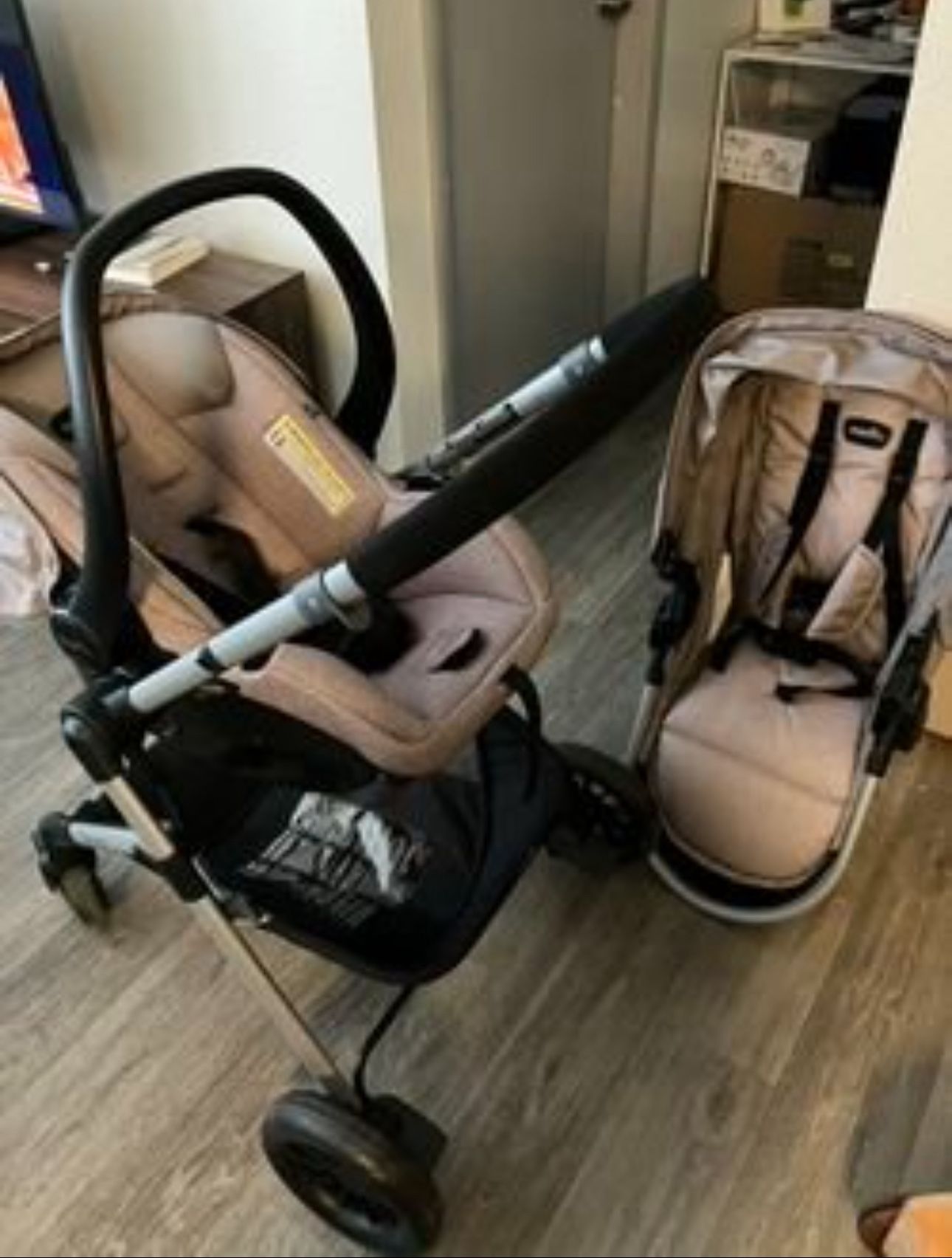 Evenflo Pivot Modular Travel System- Desert Tan