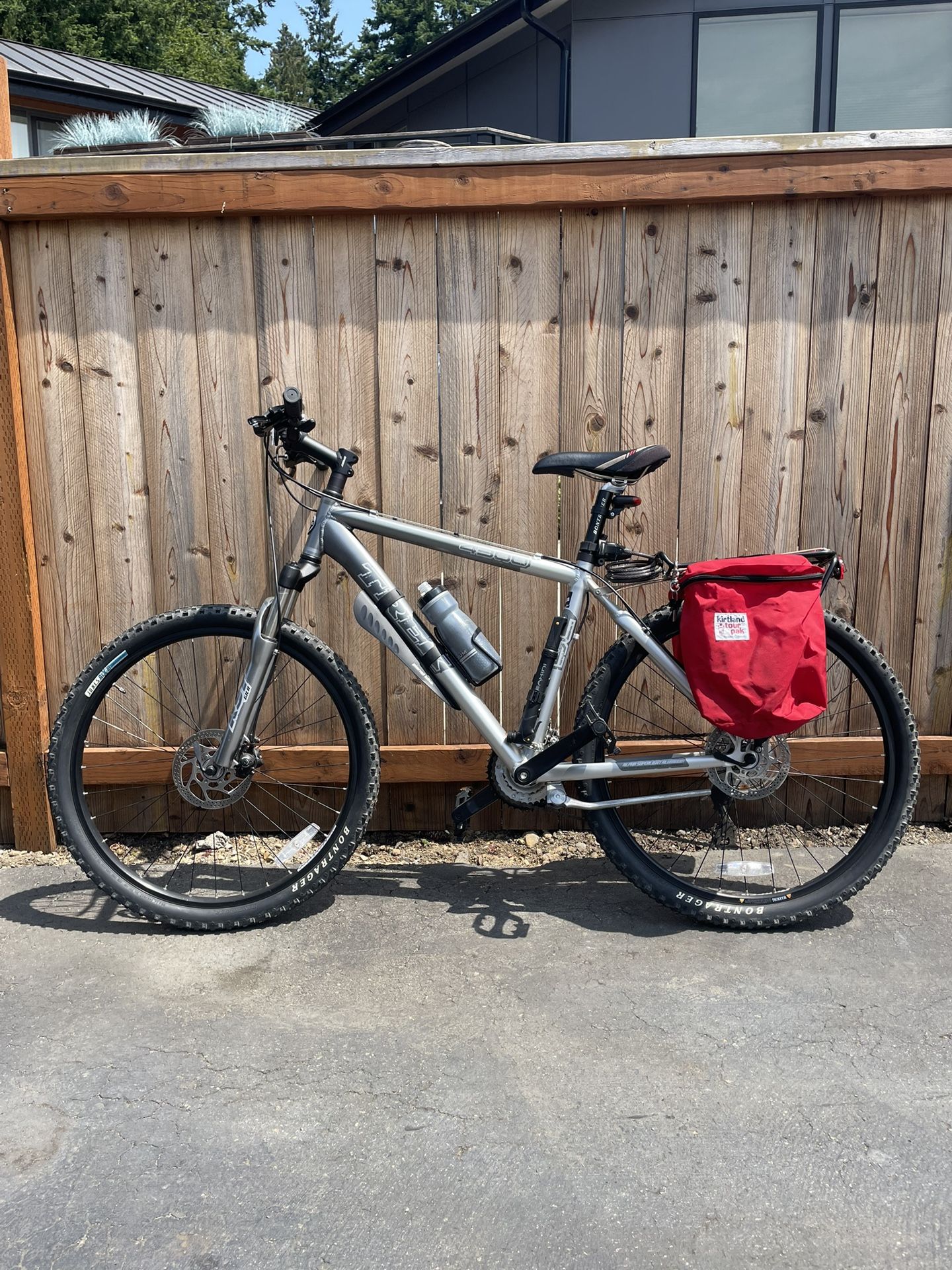 Trek 4300 Mountain Bike