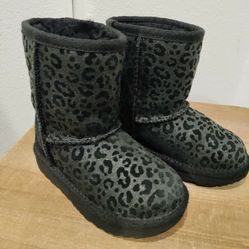 UGG Classic II Glitter Leopard  Boots