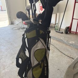 Youth Golf Clubs And Bag