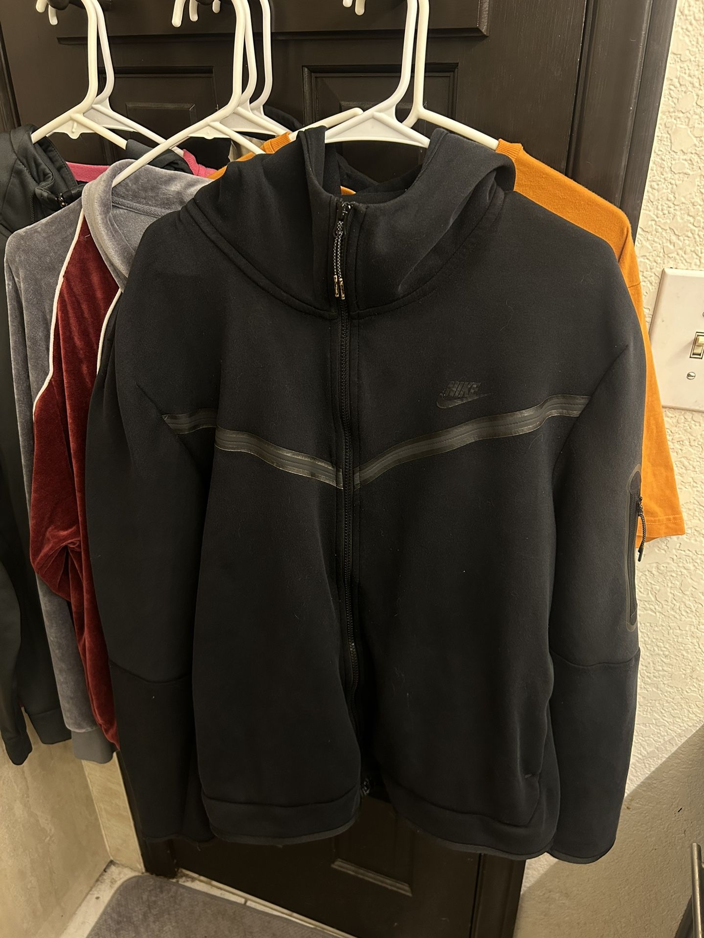 Clothing (shirts/sweaters)