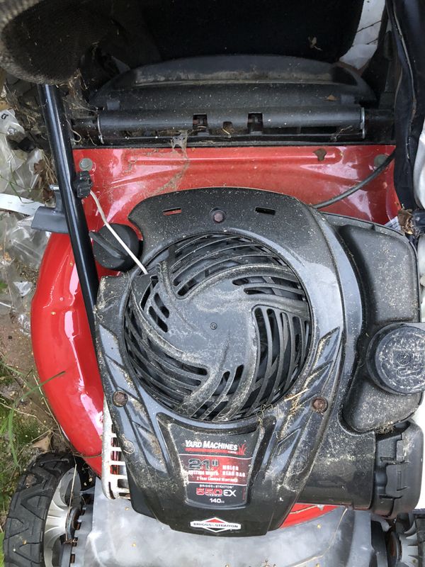 Briggs and Stratton 550 EX series 140 CC lawn motor with deck for Sale