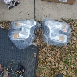 2015 To 2017 Ford F150 Headlights Set