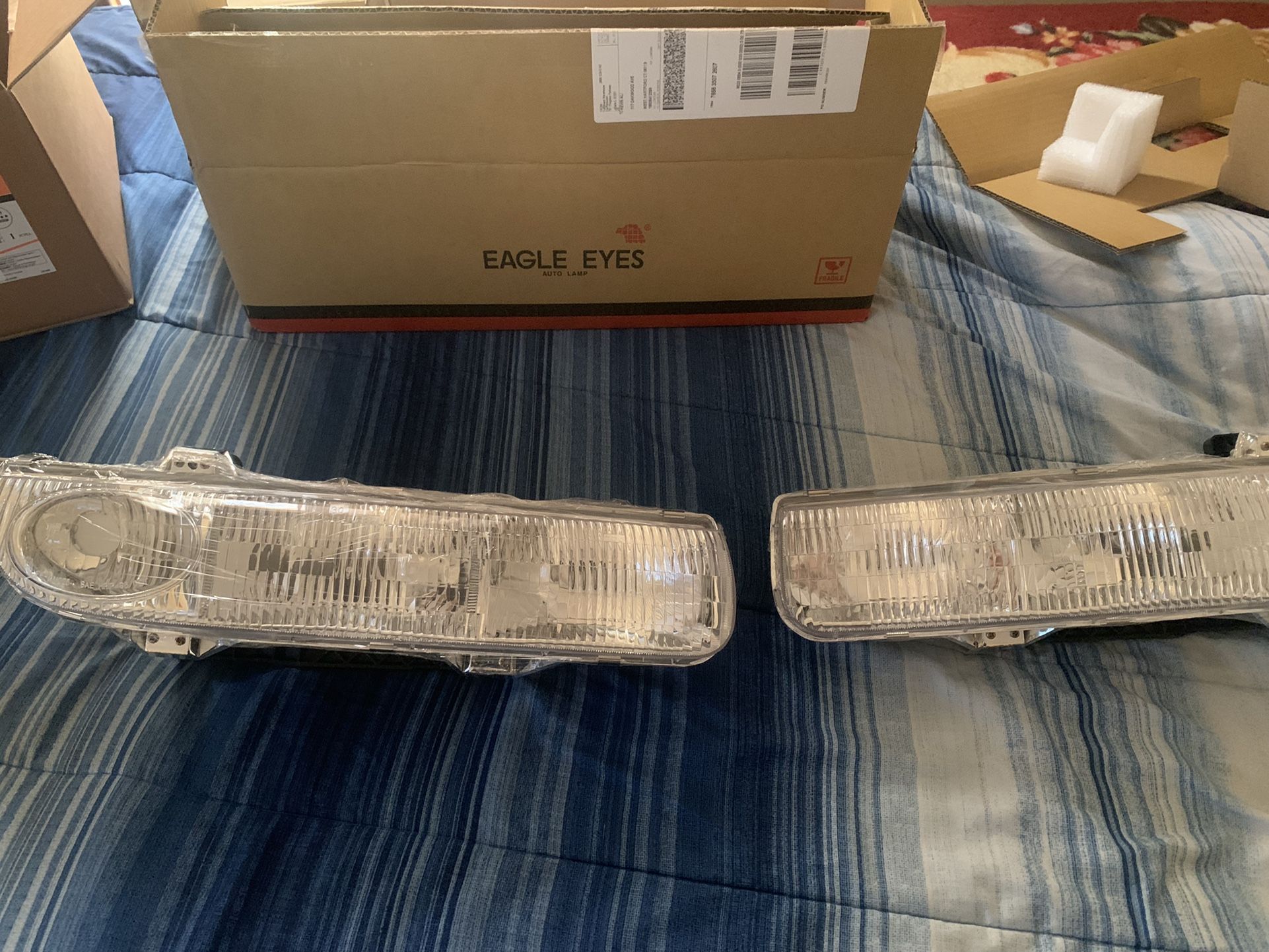 OEM Saturn SL1 1(contact info removed) Headlight Asmbly