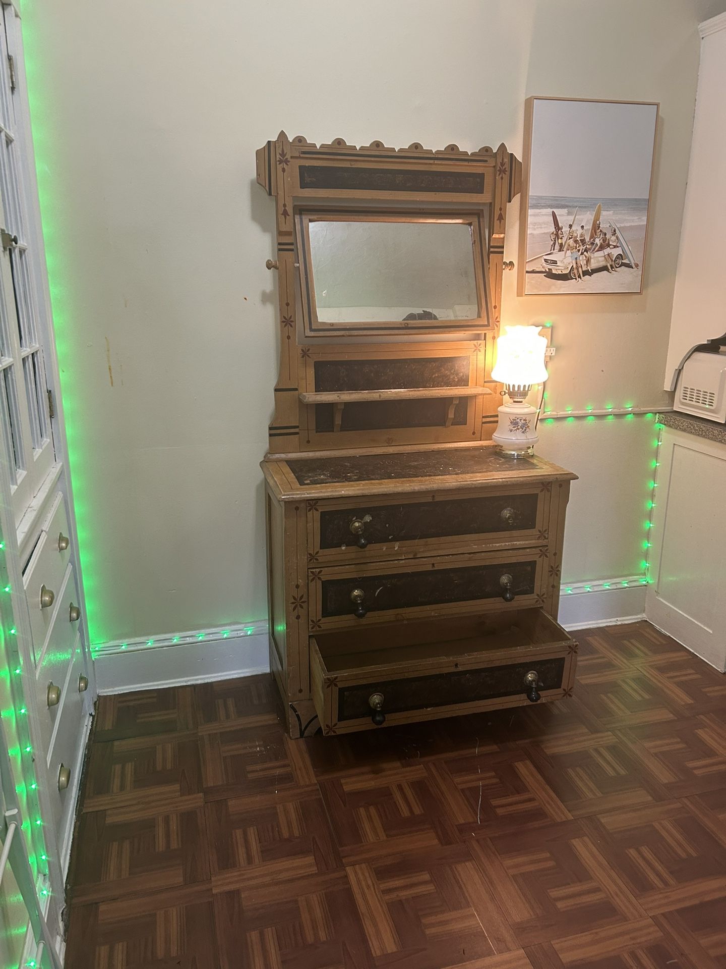 Very Cool Mirror And A Dresser